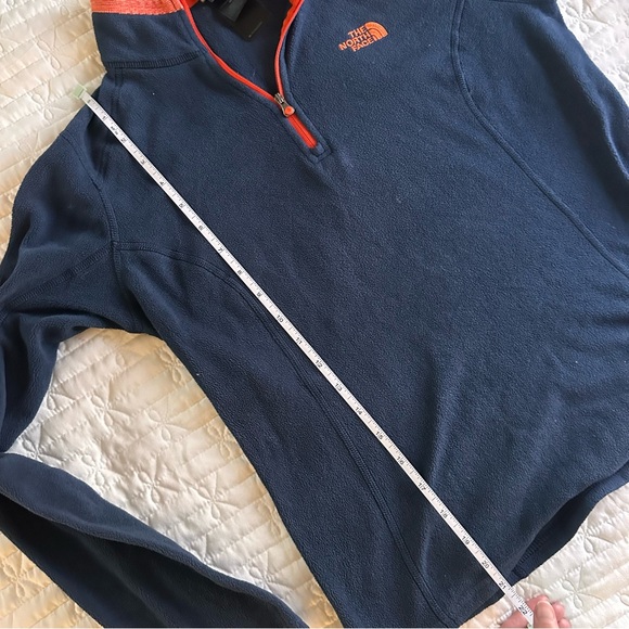The North Face Dark Blue Quarter Zip Fleece - Picture 6 of 6